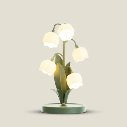 Vintage Floral Table Lamp